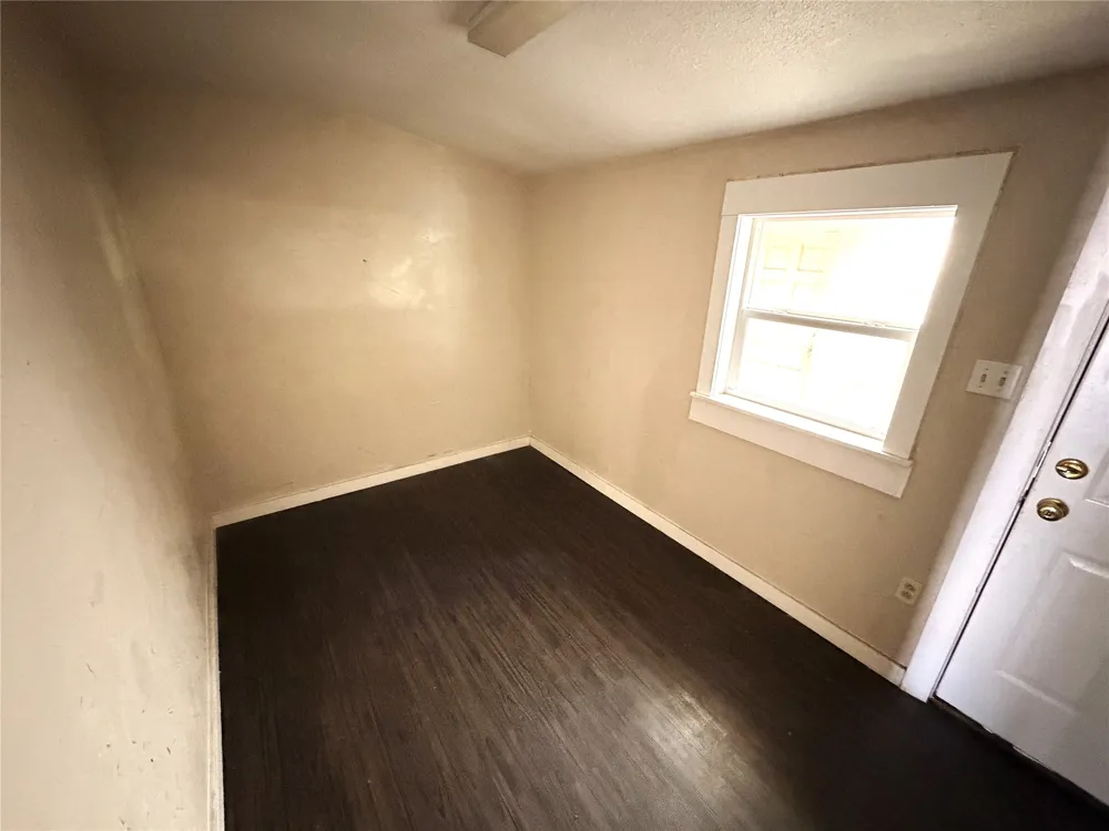 712 W Main Street Eastland, TX 76448