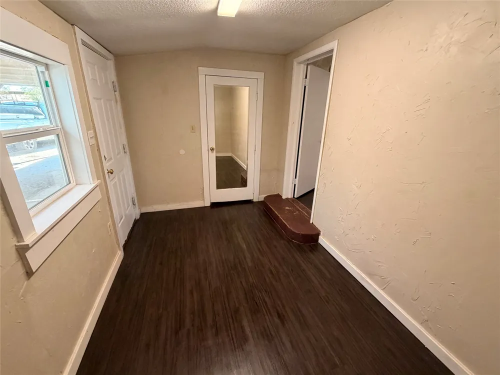 712 W Main Street Eastland, TX 76448