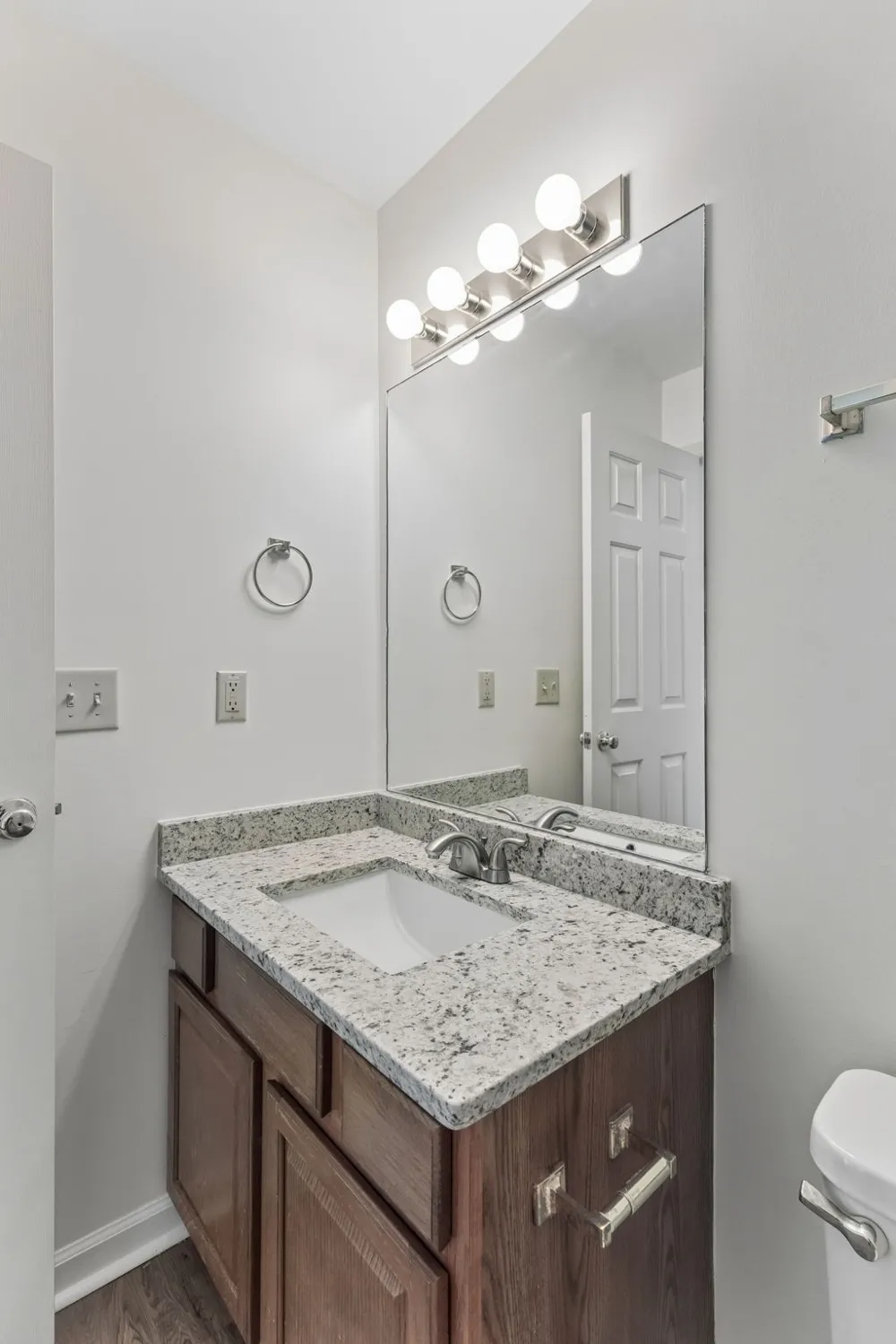 4348 Cambridge Dr Antioch, TN 37013