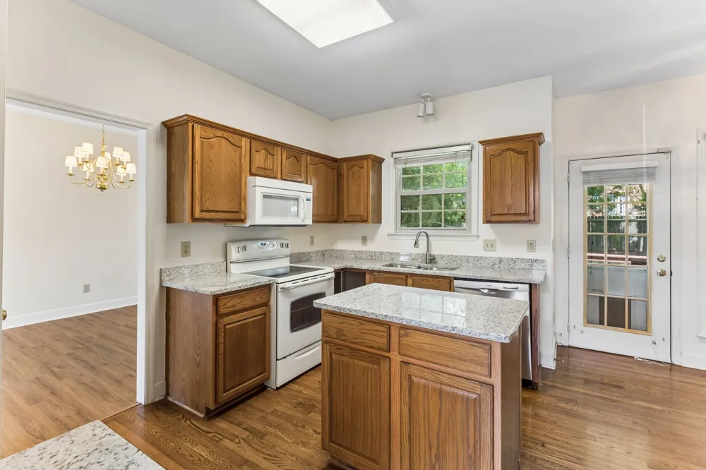4348 Cambridge Dr Antioch, TN 37013