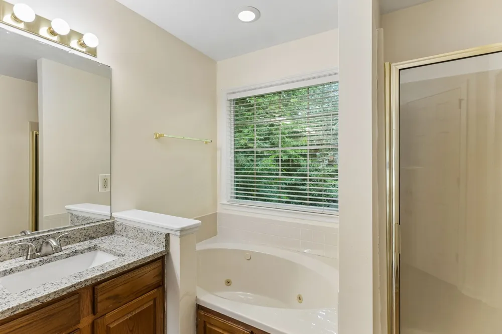 4348 Cambridge Dr Antioch, TN 37013