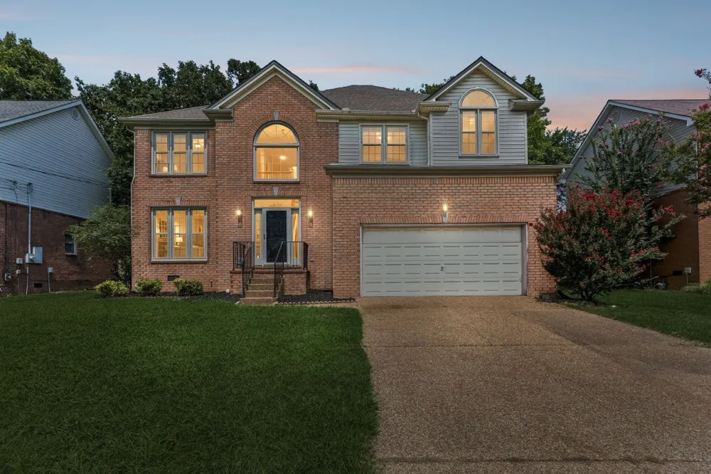 4348 Cambridge Dr Antioch, TN 37013