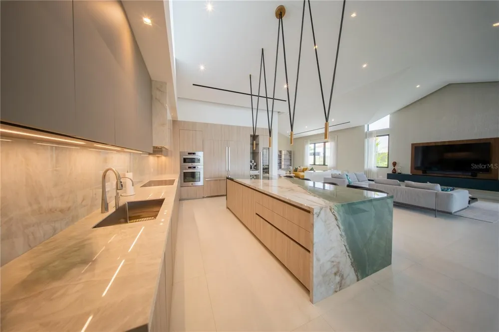908 CORREDOR MIRALAGO Dorado, PR 00646