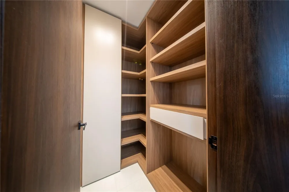 908 CORREDOR MIRALAGO Dorado, PR 00646