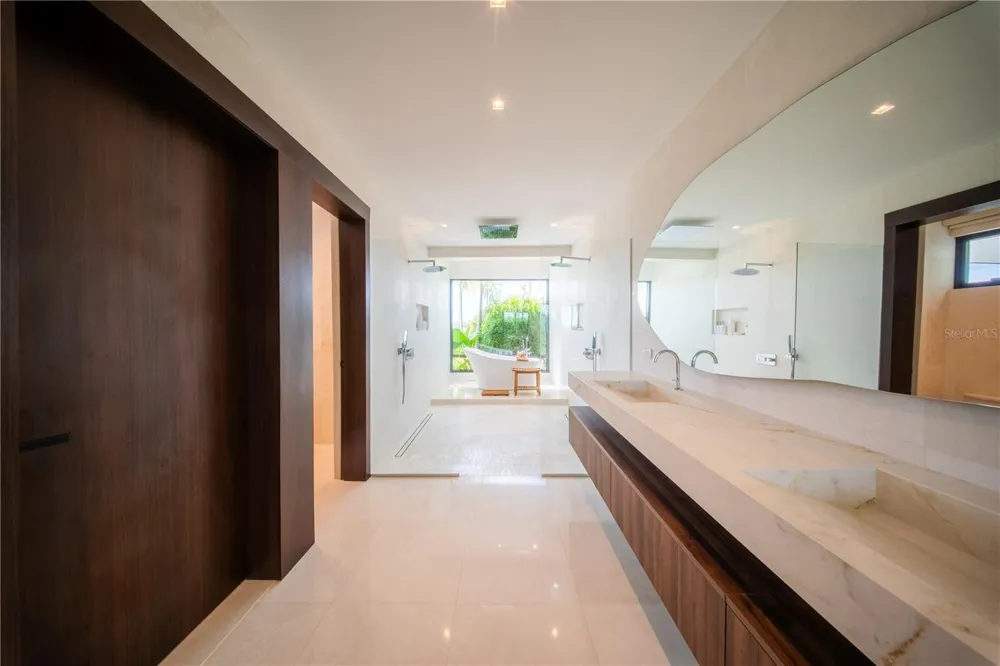 908 CORREDOR MIRALAGO Dorado, PR 00646