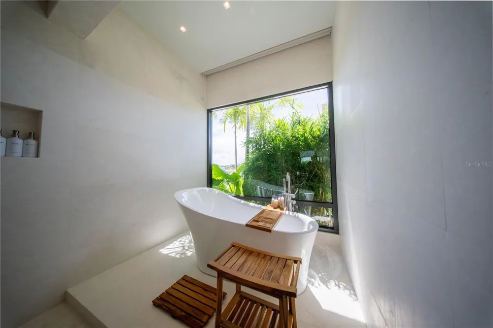 908 CORREDOR MIRALAGO Dorado, PR 00646