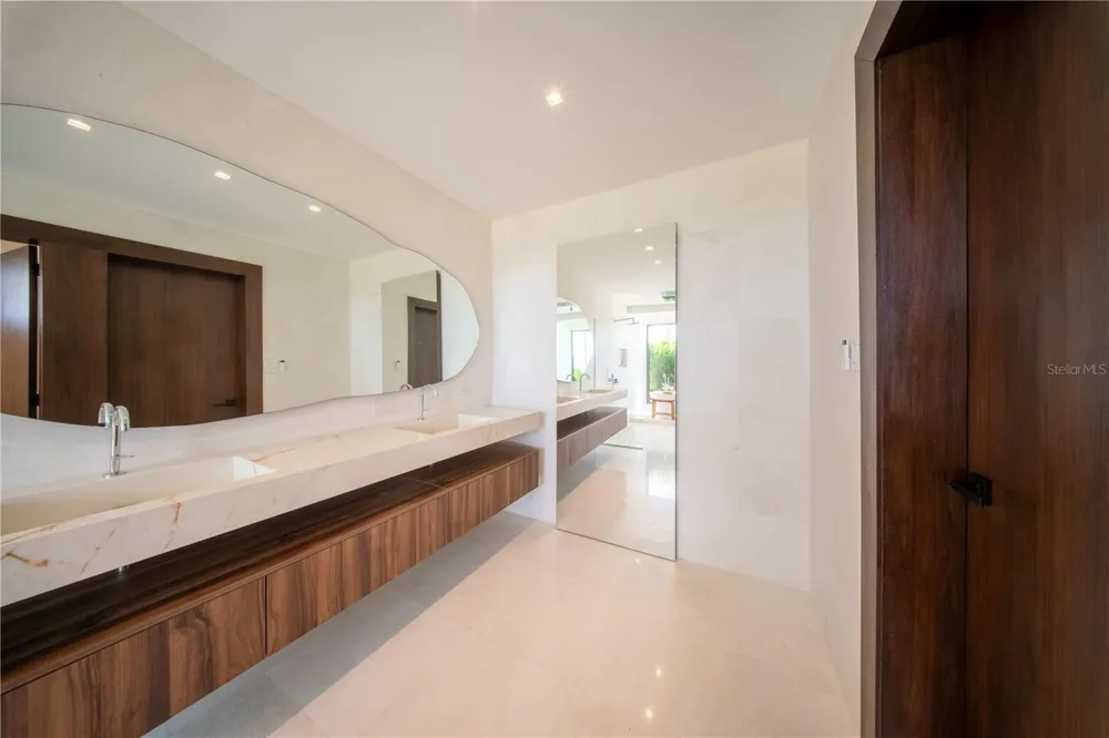 908 CORREDOR MIRALAGO Dorado, PR 00646