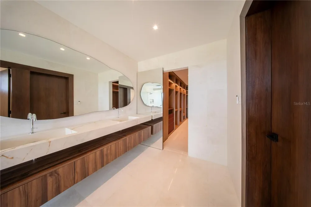 908 CORREDOR MIRALAGO Dorado, PR 00646