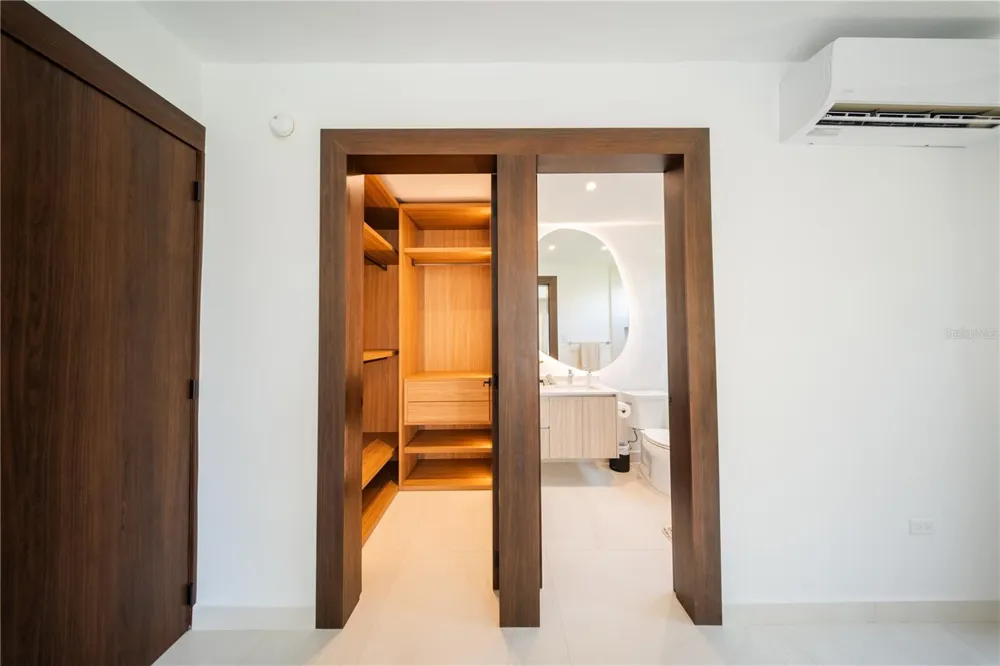 908 CORREDOR MIRALAGO Dorado, PR 00646