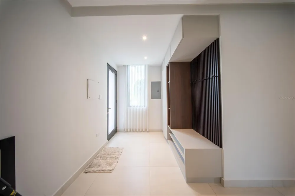 908 CORREDOR MIRALAGO Dorado, PR 00646