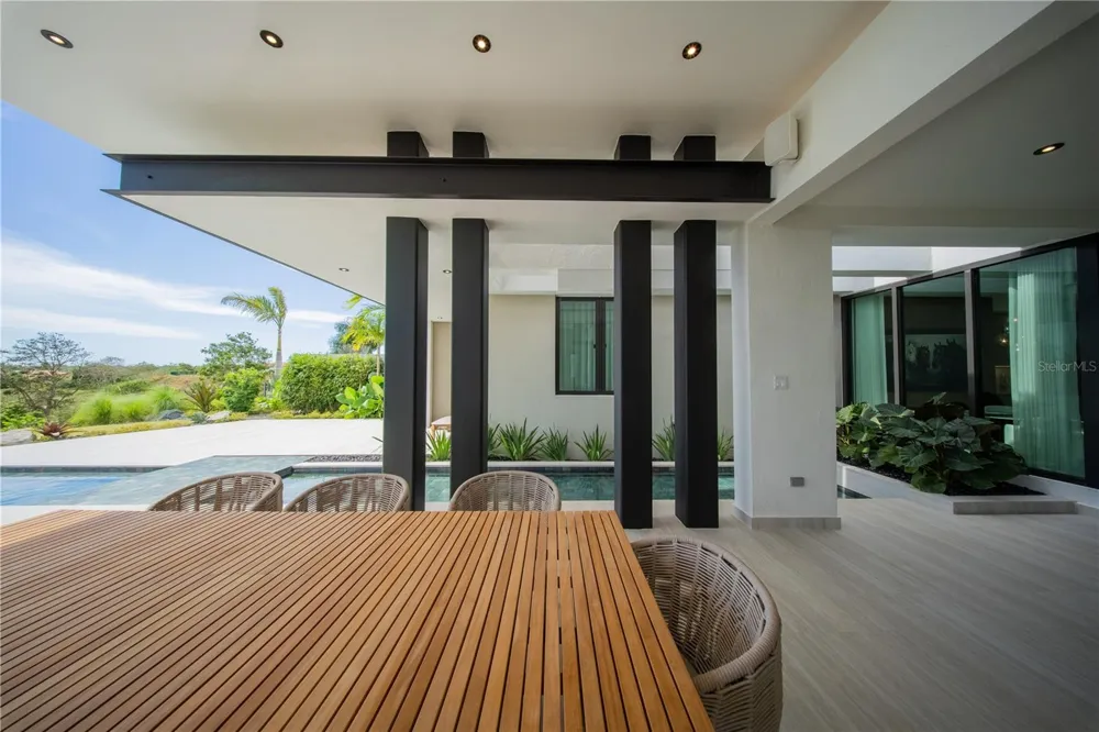 908 CORREDOR MIRALAGO Dorado, PR 00646