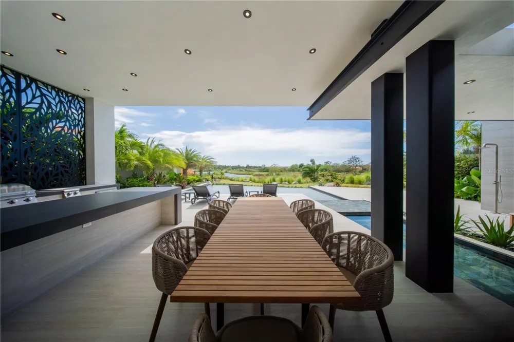908 CORREDOR MIRALAGO Dorado, PR 00646