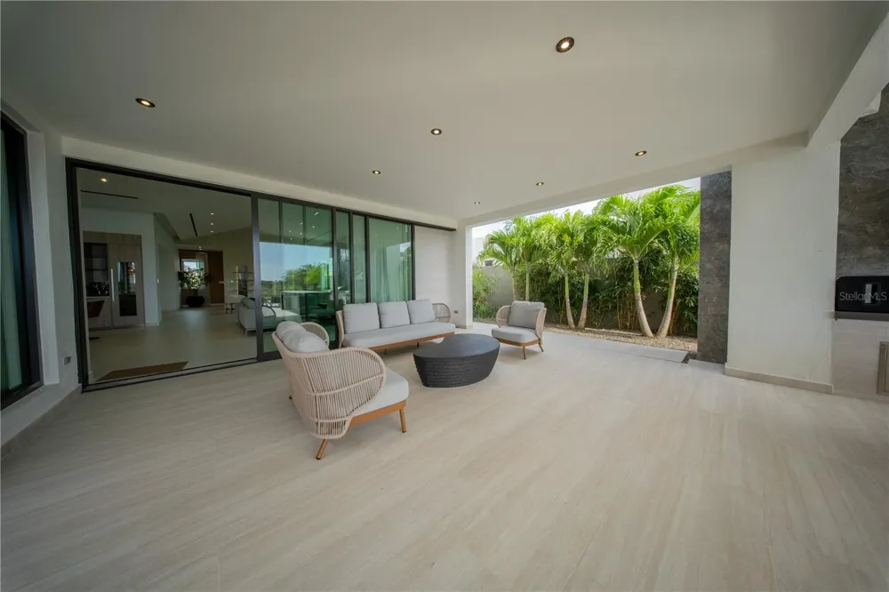 908 CORREDOR MIRALAGO Dorado, PR 00646