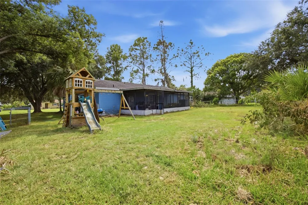 3135 CROSS FOX DRIVE Mulberry, FL 33860