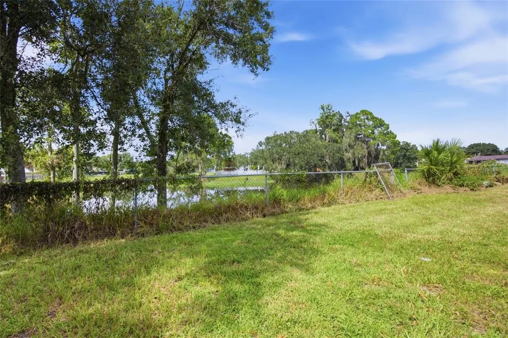 3135 CROSS FOX DRIVE Mulberry, FL 33860