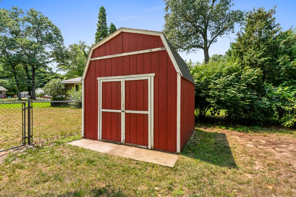 1360 Logan Road Muskegon Charter Township, MI 49445