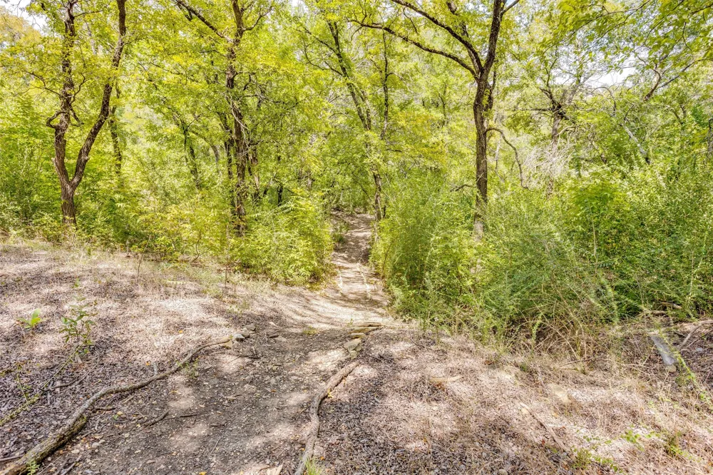 13800 Llano Drive Weatherford, TX 76087
