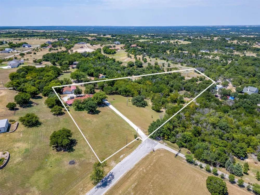13800 Llano Drive Weatherford, TX 76087