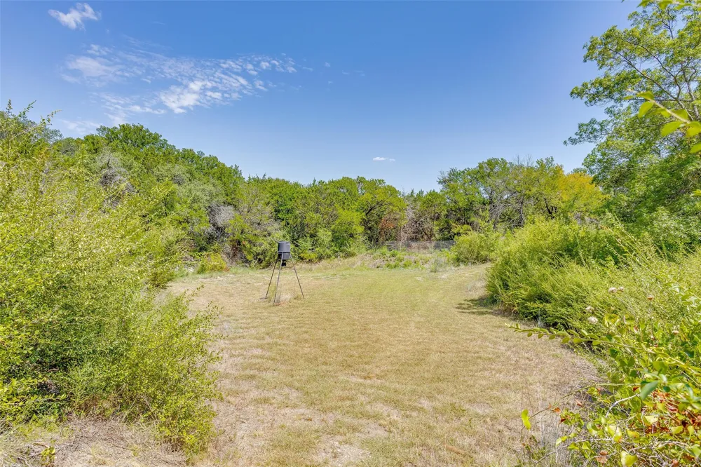 13800 Llano Drive Weatherford, TX 76087