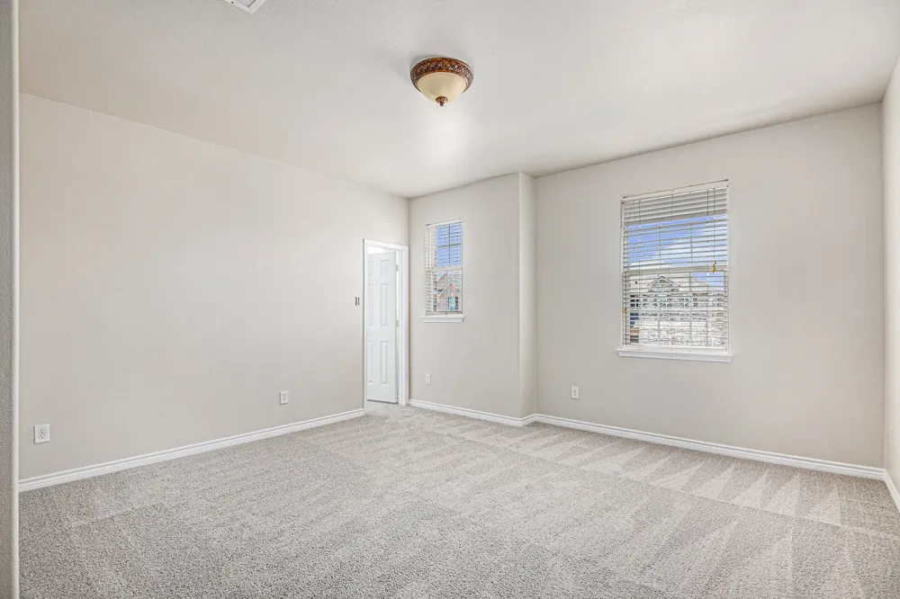 605 Port Royale Way Euless, TX 76039