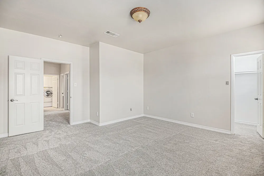 605 Port Royale Way Euless, TX 76039