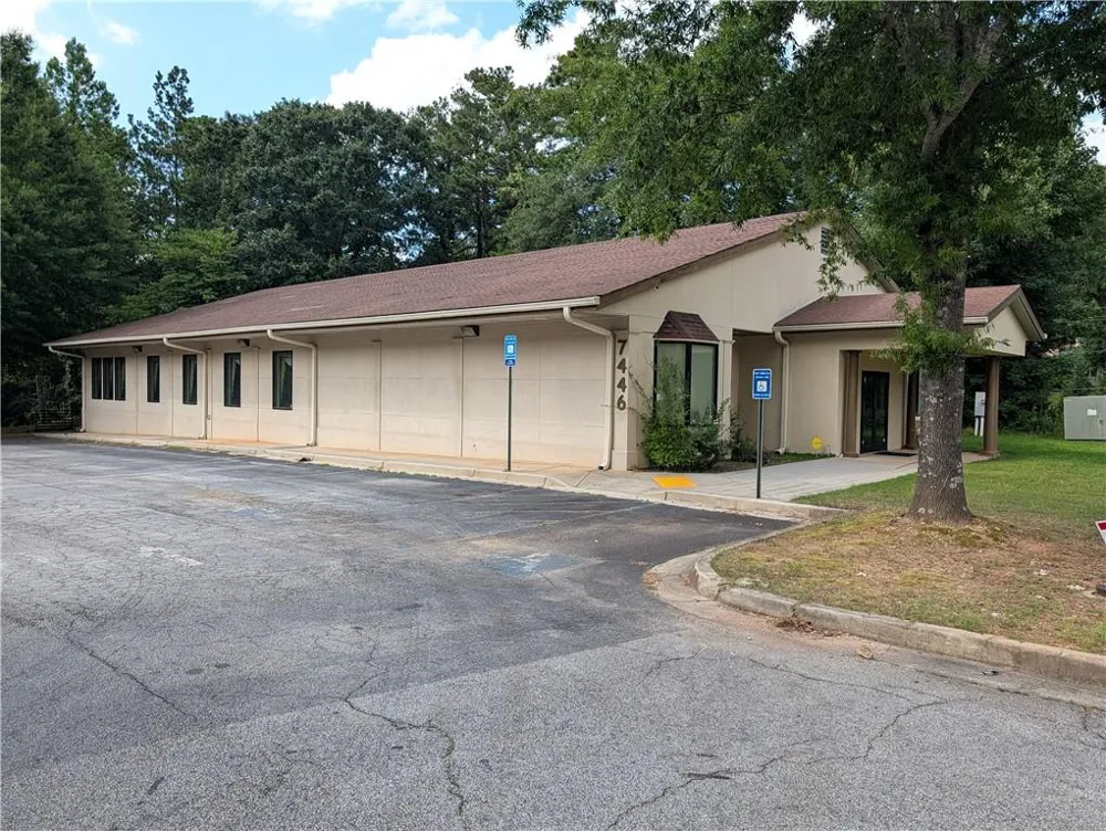 7446 Covington Highway Lithonia, GA 30058