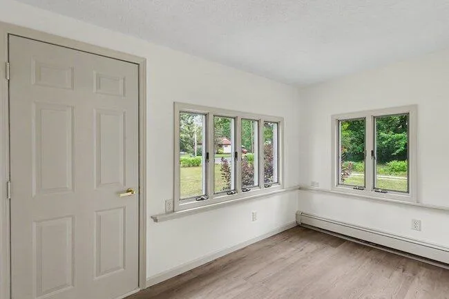 937 W Giles Road Muskegon, MI 49445