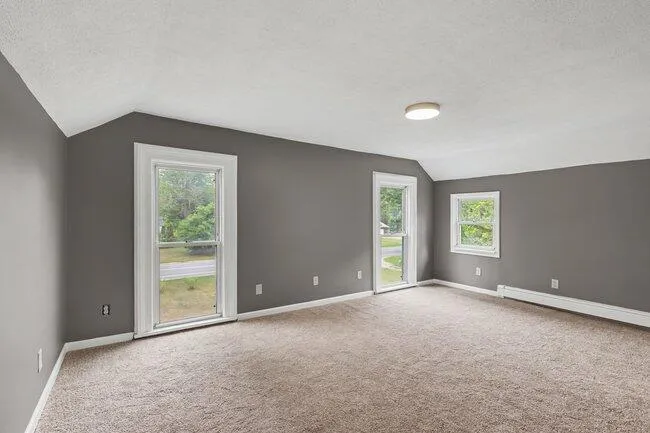 937 W Giles Road Muskegon, MI 49445