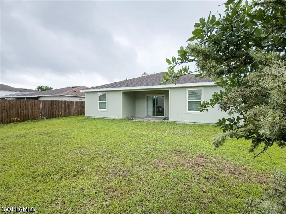 ISLAMORADA DRIVE Macclenny, FL 32063