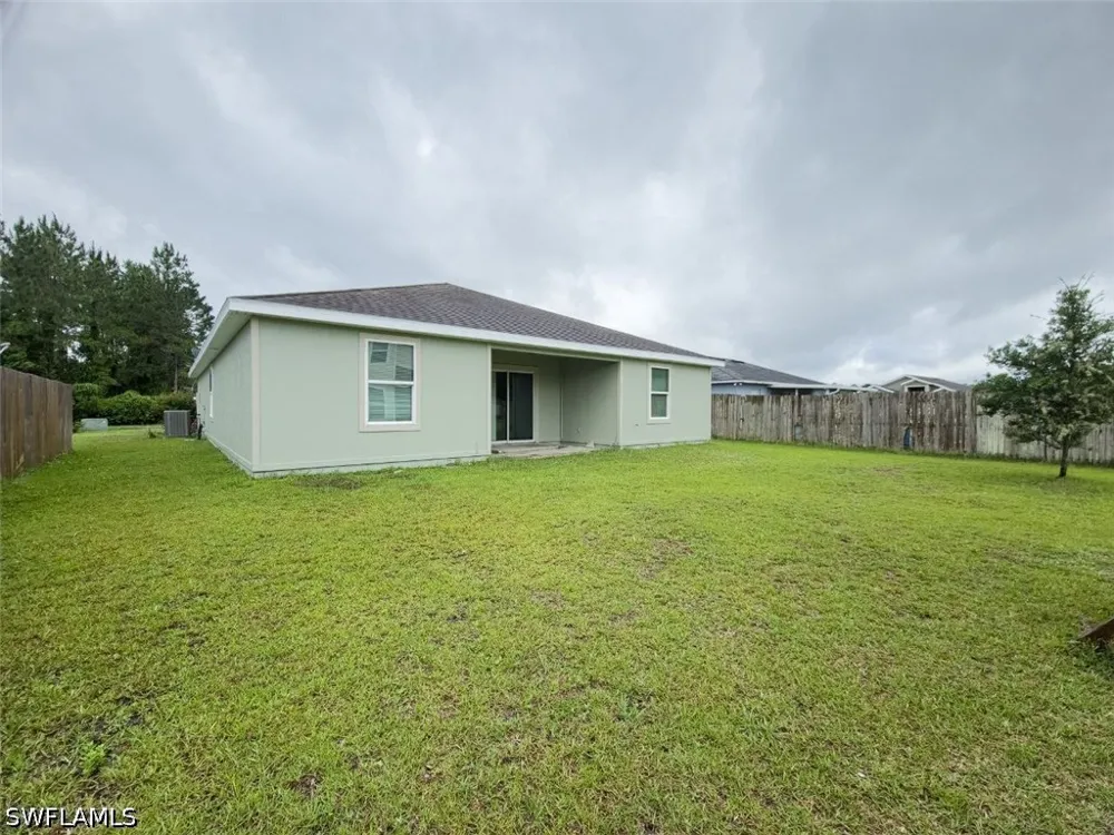 ISLAMORADA DRIVE Macclenny, FL 32063