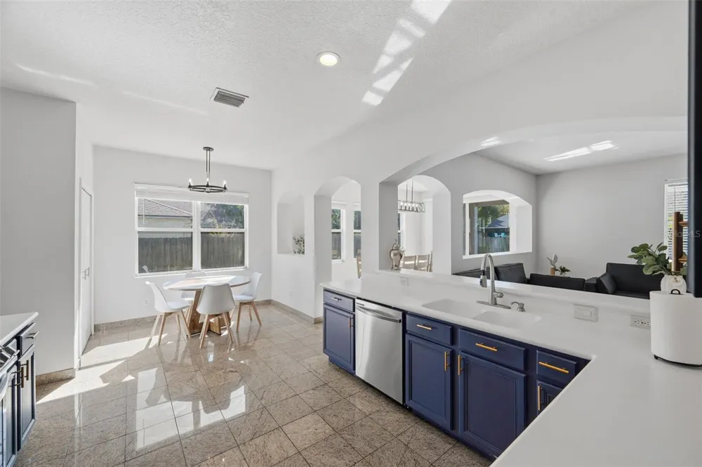 1542 MCCREA DRIVE Lutz, FL 33549