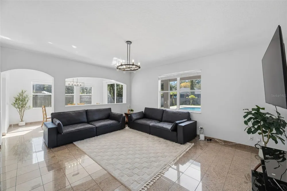 1542 MCCREA DRIVE Lutz, FL 33549