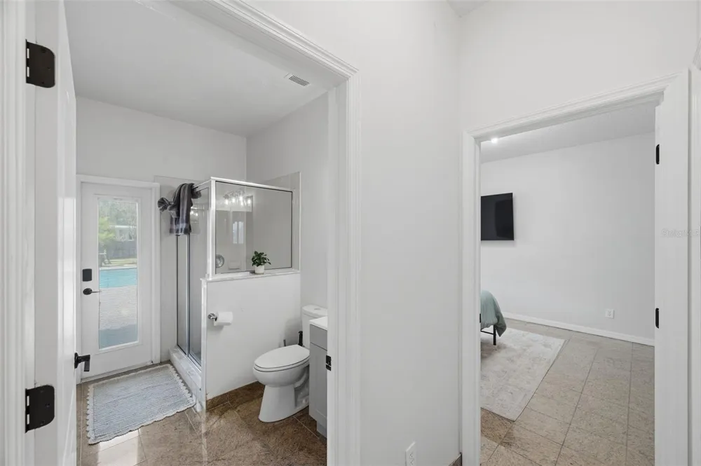 1542 MCCREA DRIVE Lutz, FL 33549