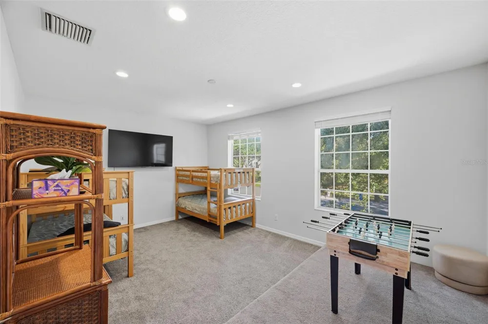 1542 MCCREA DRIVE Lutz, FL 33549