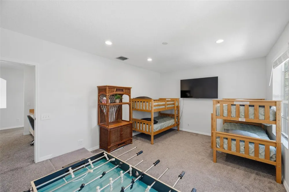 1542 MCCREA DRIVE Lutz, FL 33549