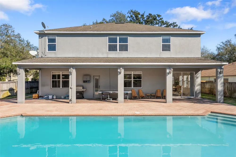 1542 MCCREA DRIVE Lutz, FL 33549