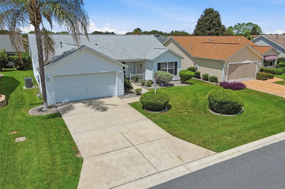 3425 CARBONDALE COURT The Villages, FL 32162