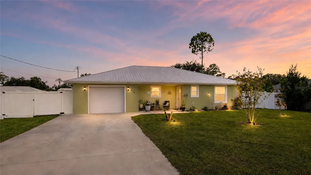 615 FOURTH Bunnell, FL 32110