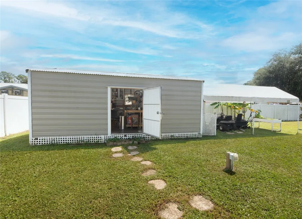 615 FOURTH Bunnell, FL 32110