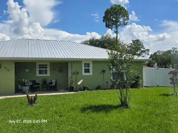 615 FOURTH Bunnell, FL 32110