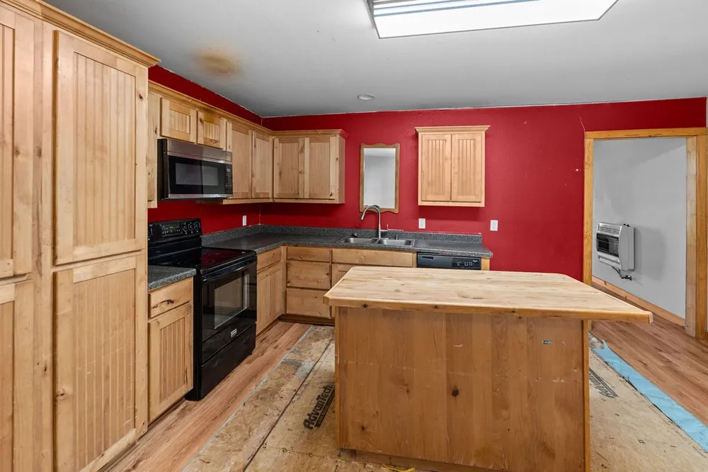 2750 County Road 4772 Sulphur Springs, TX 75482