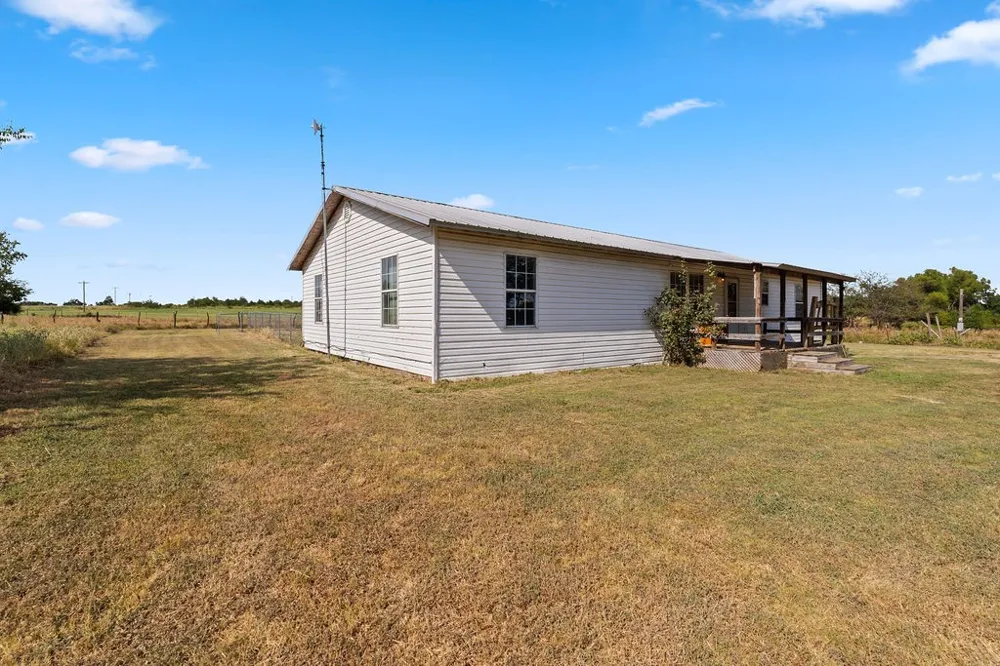 2750 County Road 4772 Sulphur Springs, TX 75482