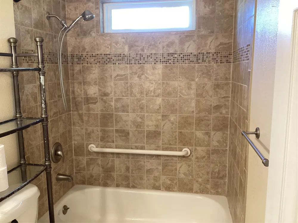 776 Ponderosa Drive Hurst, TX 76053