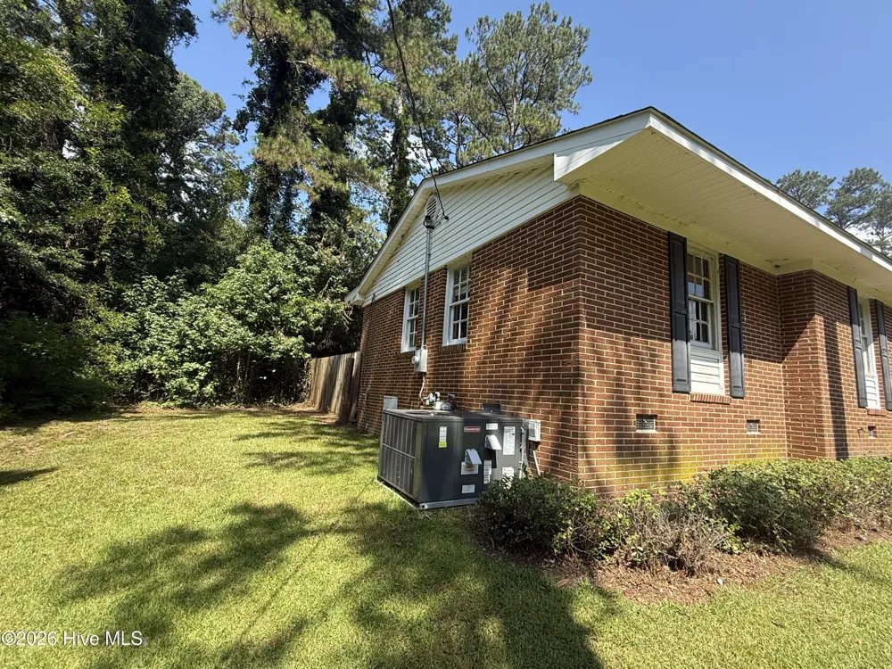 721 Central Road Thomson, GA 30824