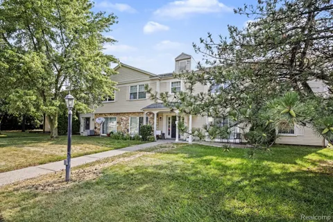 833 Bloomfield Village Boulevard #G