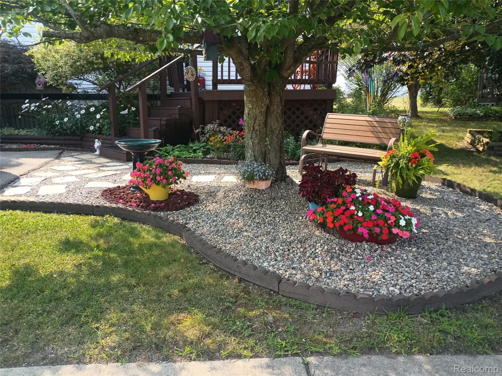 331 Trillum Trail Oxford Charter Township, MI 48371