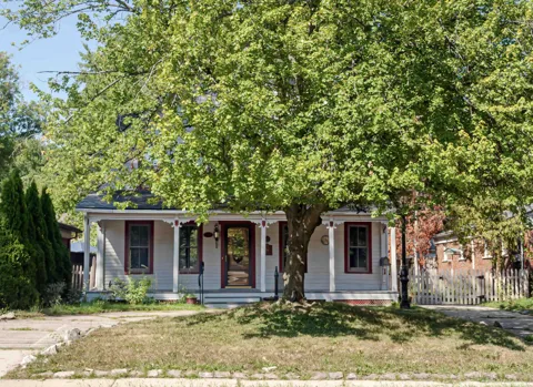 194 Moross Road