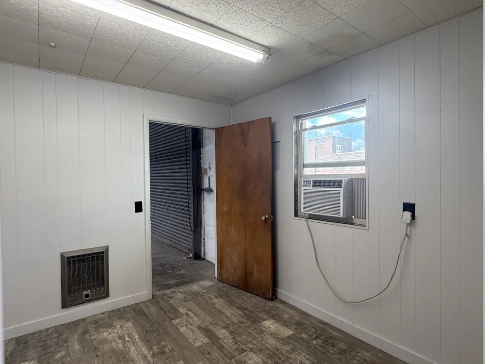 704 Bennett St Lafayette, TN 37083
