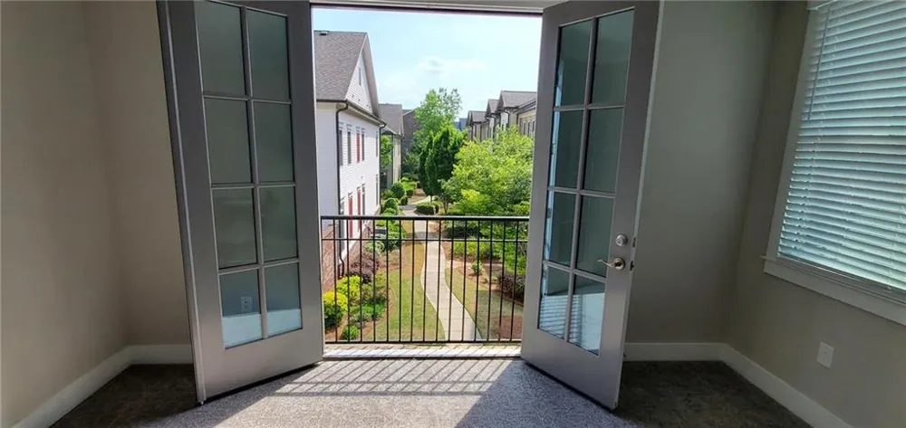 6076 Cushing Circle Norcross, GA 30071