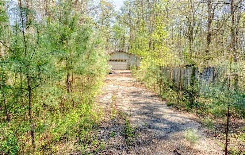 959 Old Milford Marietta, GA 30060
